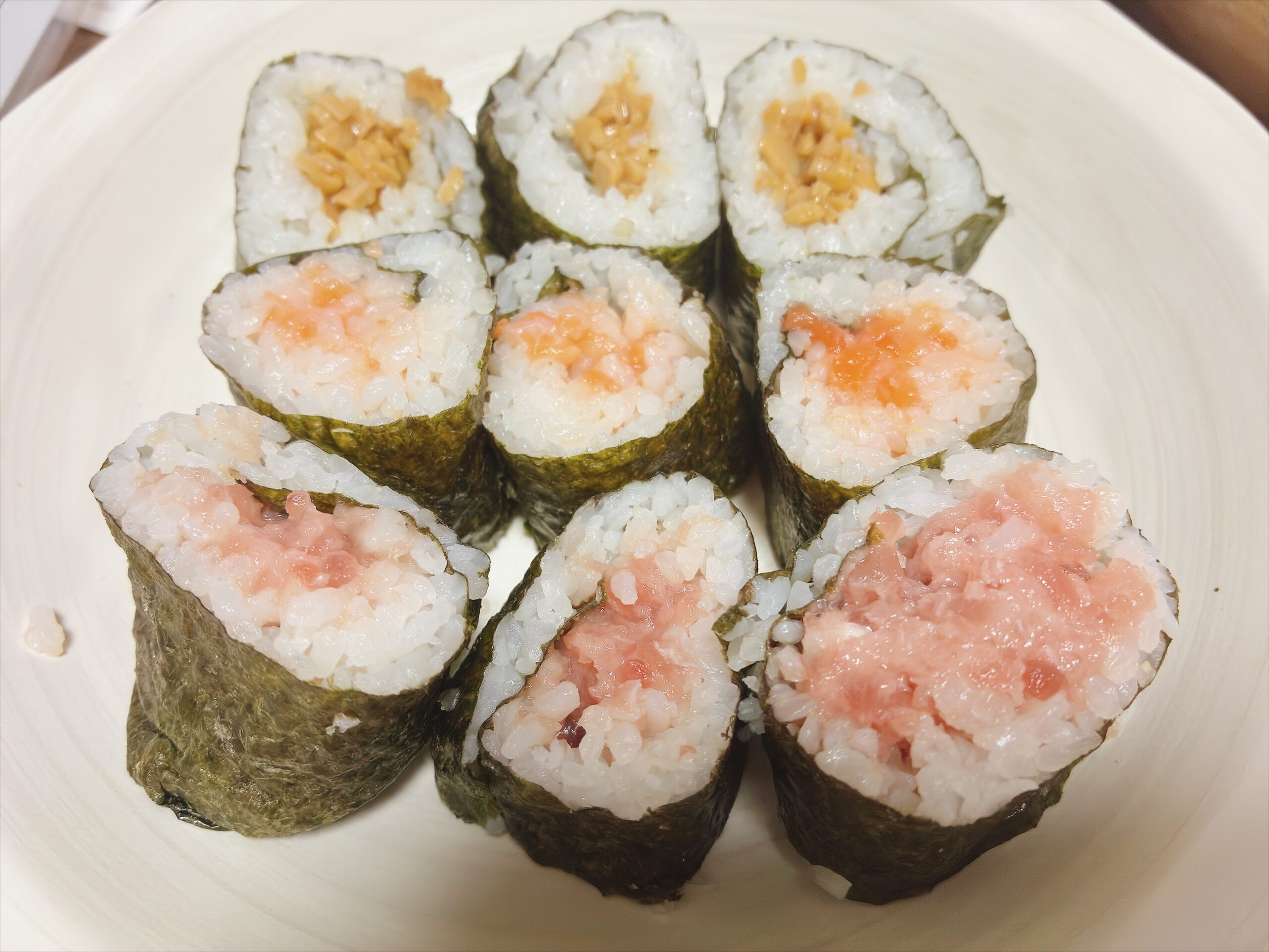 【お家で巻き寿司パーティー】業務スーパーの材料を使ったおすすめ巻き寿司4選！